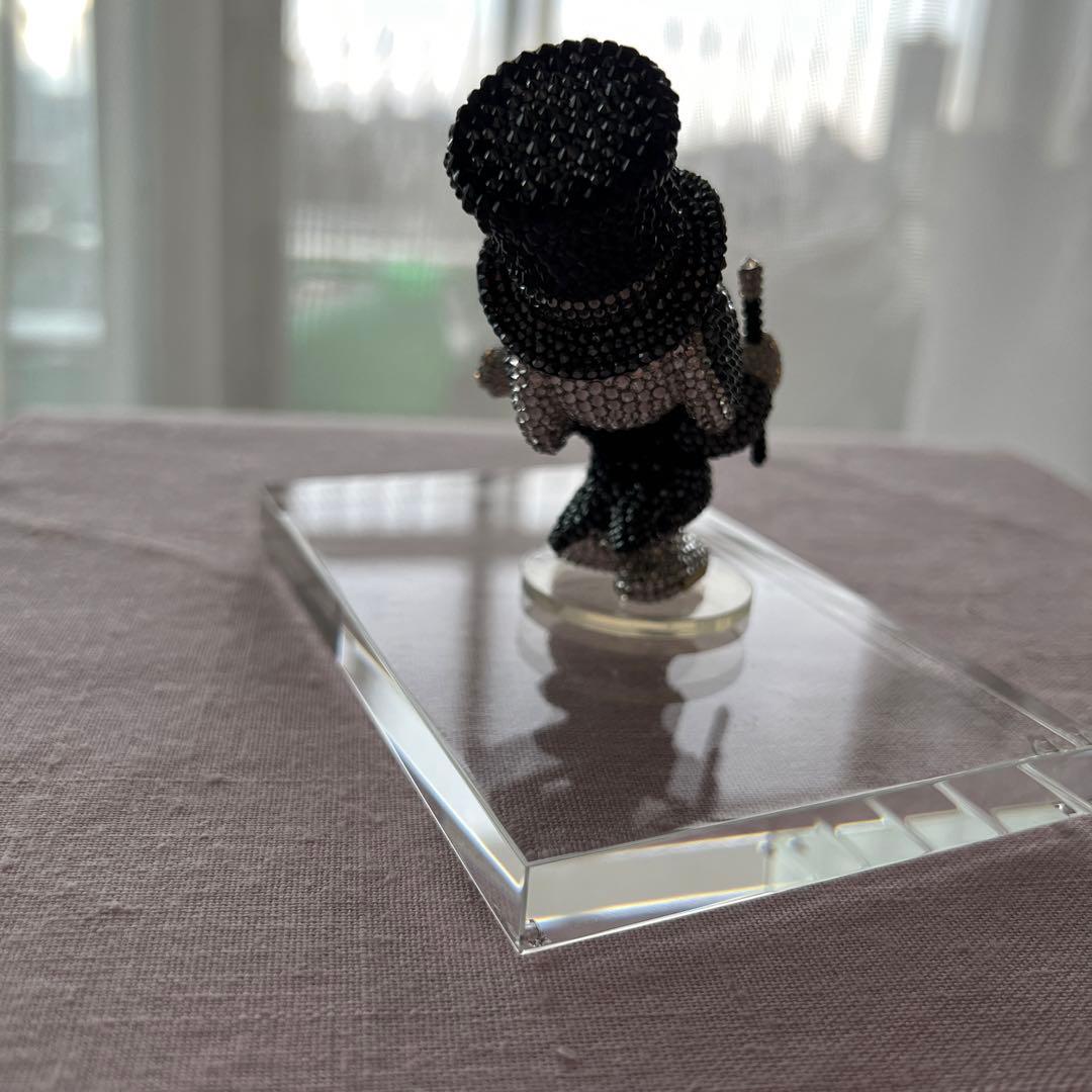 スヌーピーフィギュア　全身スワロフスキー