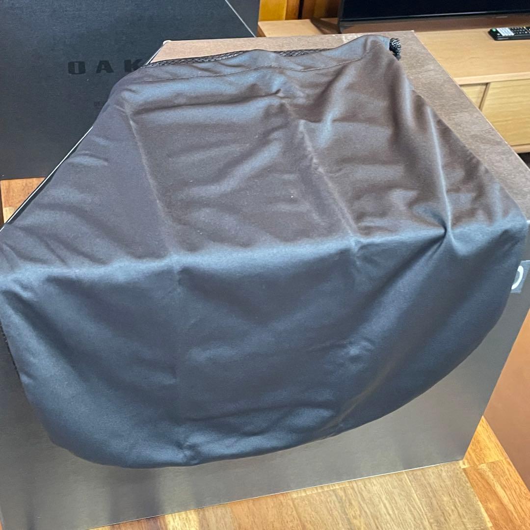 【新品・未使用】OAKLEY オークリー　MOD5 ヘルメット　Lサイズ