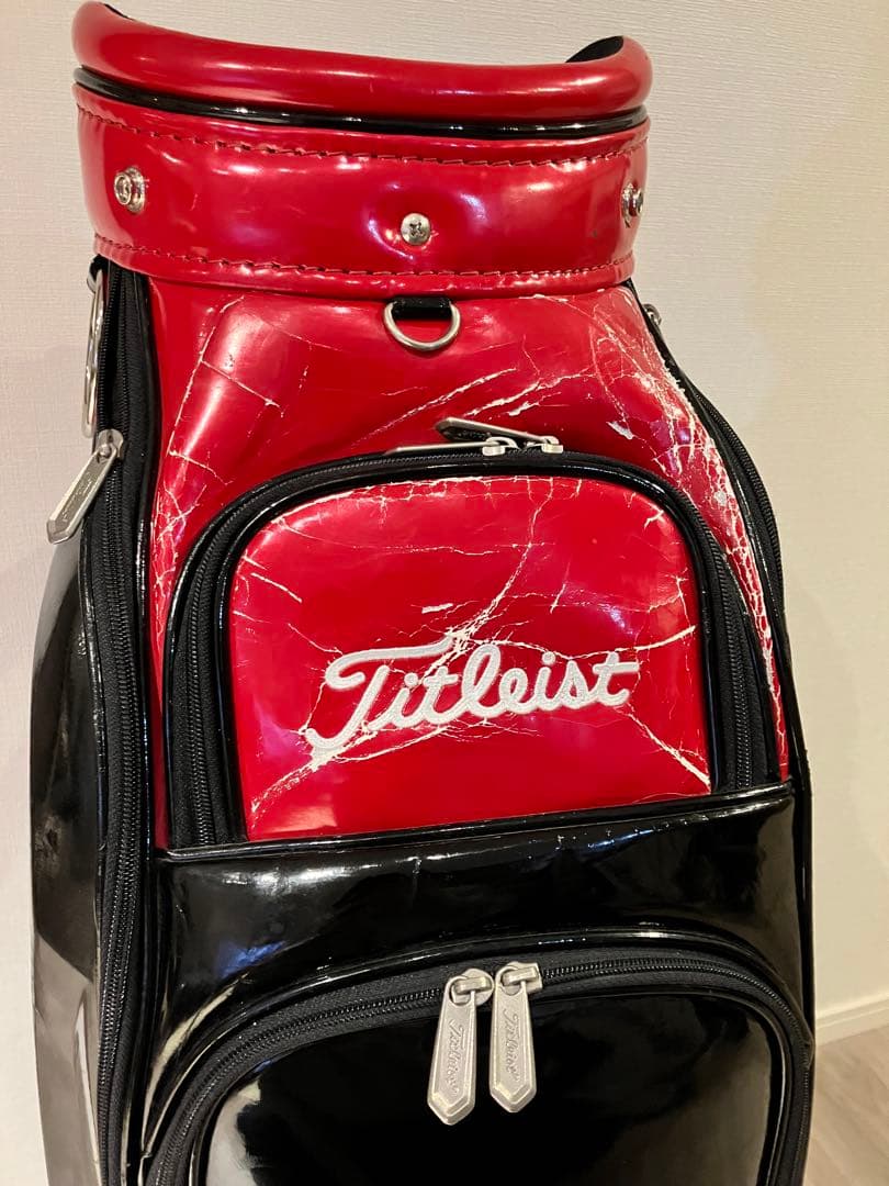 タイトリスト　キャディバック　赤黒（Titleist ）