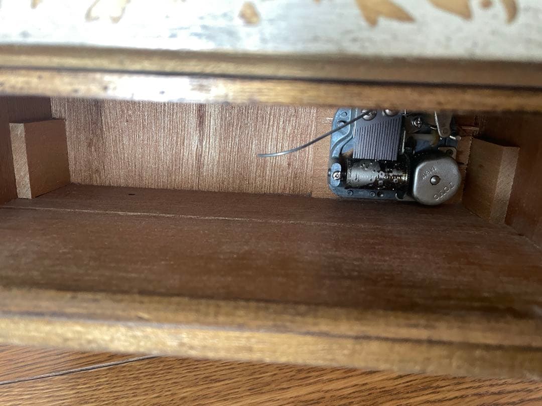 ビンテージ Florentine調 ジュエリーボックス