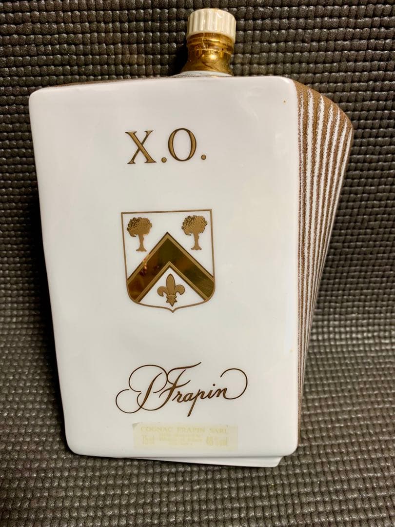 ☆【未開栓】フラパン・コニャックXO・トランプボトル