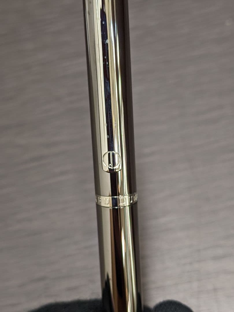 dunhill ダンヒル シルバー ボールペン　替芯付き