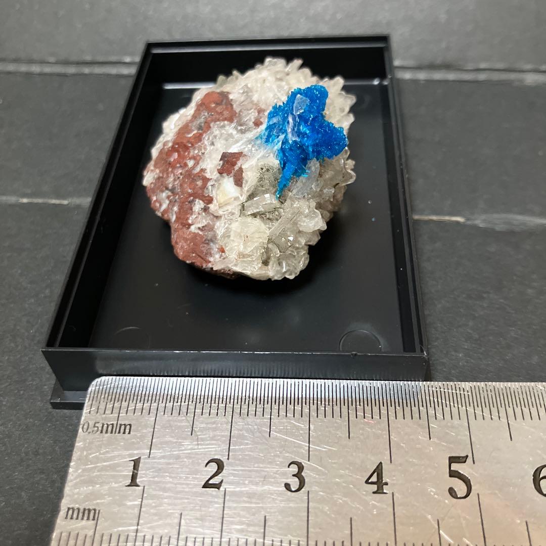 ②カバンシ石　カバンサイト　標本　原石　天然石　鉱物　鉱石　青　ブルー