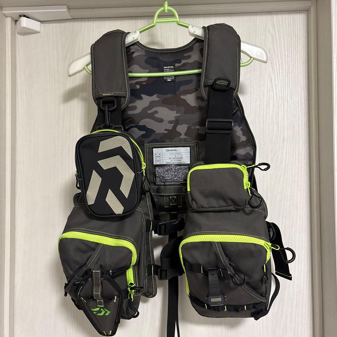 Daiwa フローティングベスト DF-6206