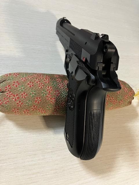 ＷＡ　ベレッタ M84F（ガスブローバック）