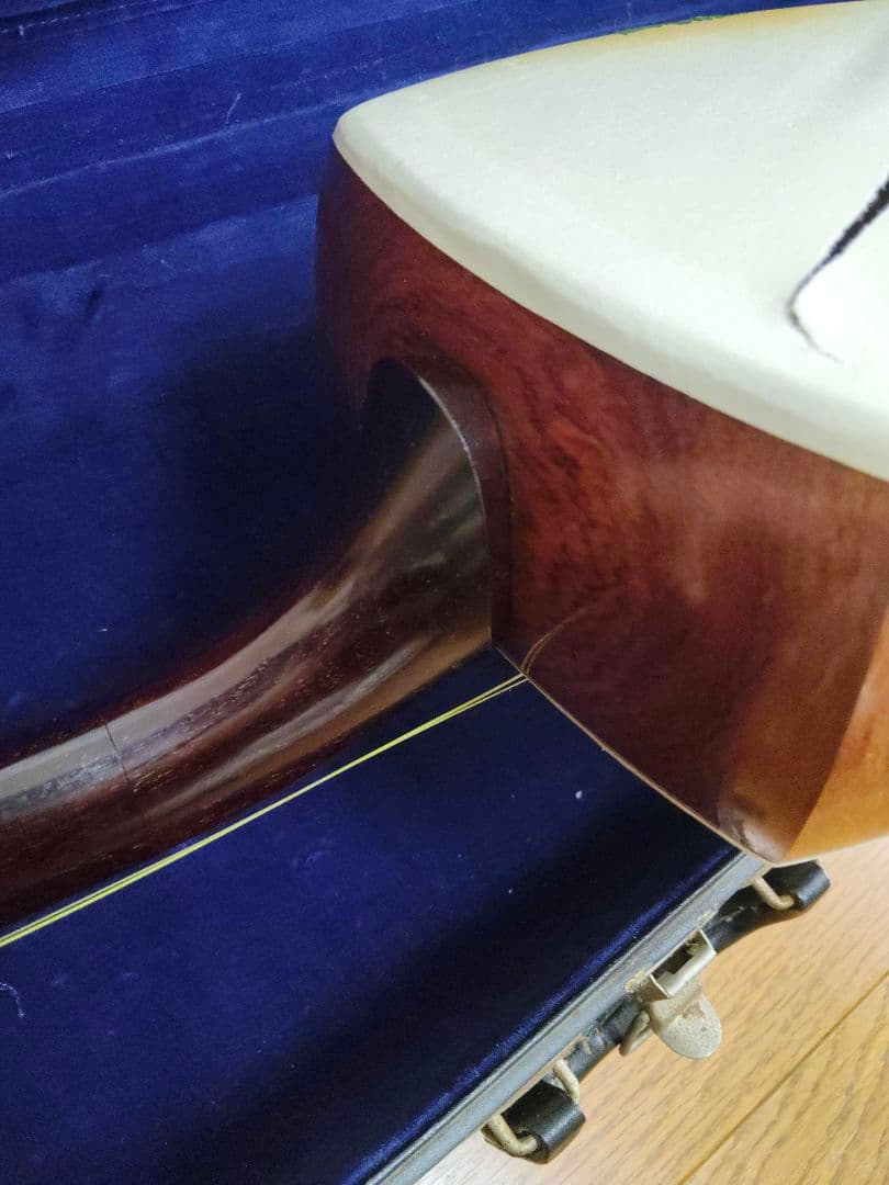 三味線　細棹　ハードケース付き　年代物　ヴィンテージ　昭和