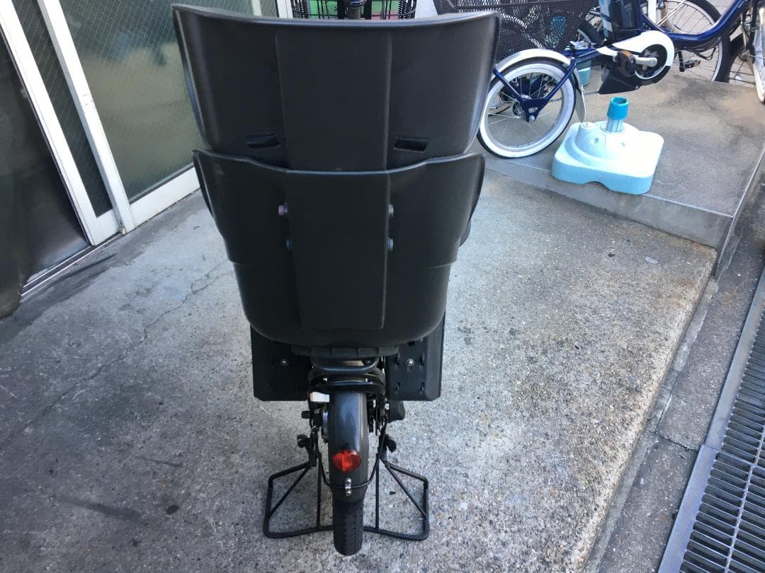 地域限定送料無料　ビッケ　子供乗せ　12,3AH　黒系　神戸市　電動自転車