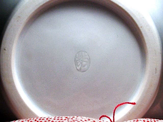 神奈川県　林　敏夫 作　白磁壺　共箱　無傷　保証。