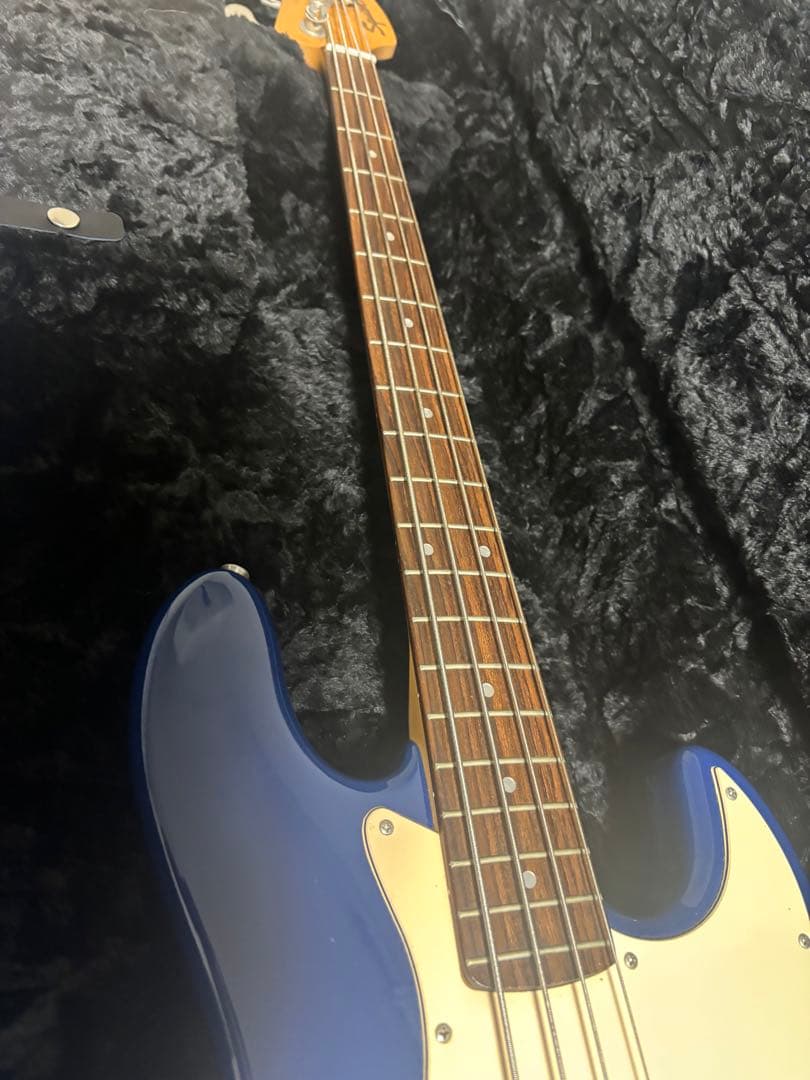 squier ジャズベース