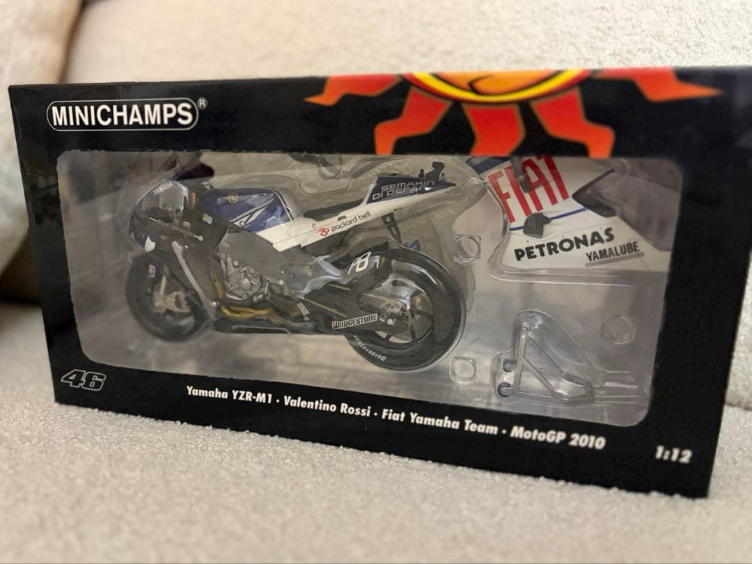 ヤマハ FIAT YZR-M1 バレンティーノ・ロッシ