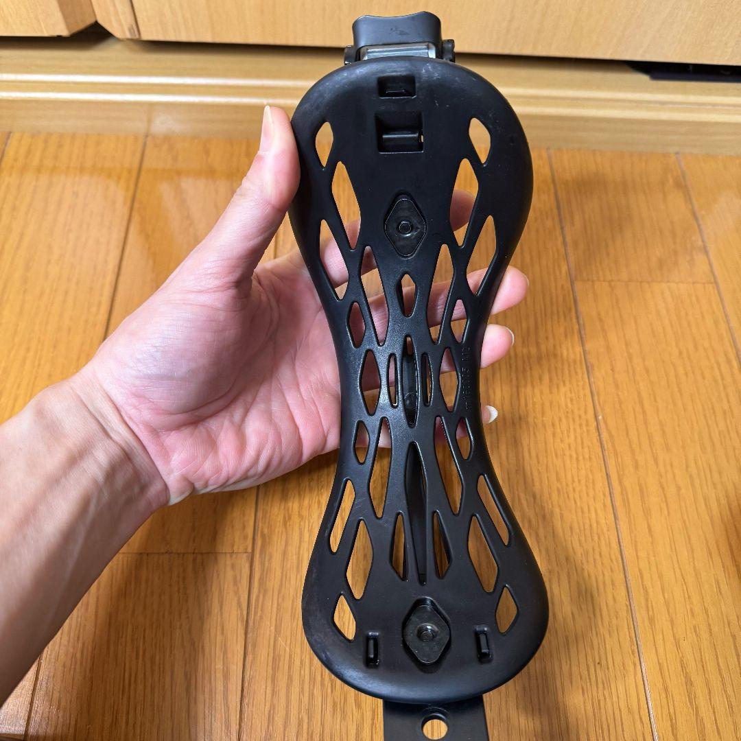 美品 BURTON CARTEL Mサイズ グラトリ