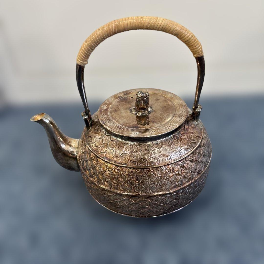 純銀製 金蘭模様彫 蕾摘 湯沸 銀瓶 工芸品 美術品 煎茶道具