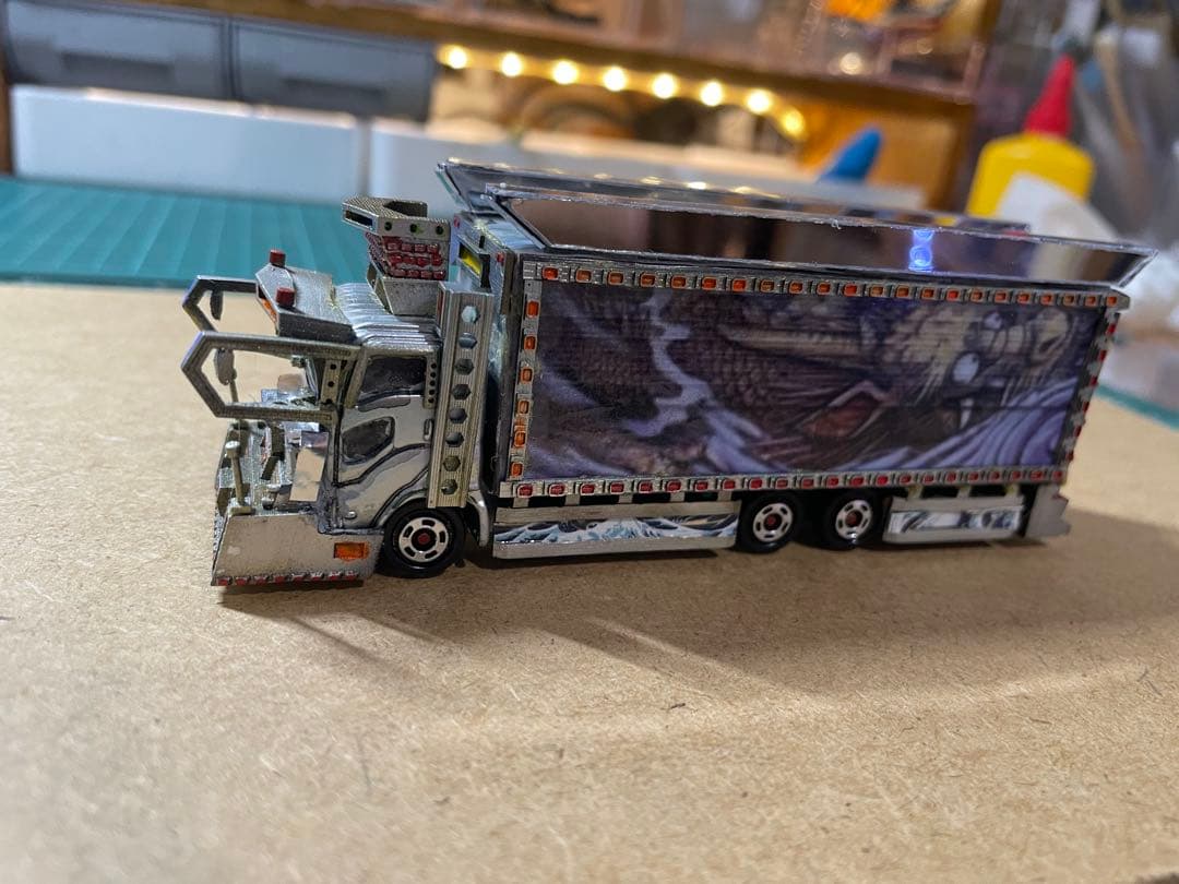 CATTLE TRANSPORTER 改装1/64 デコトラ