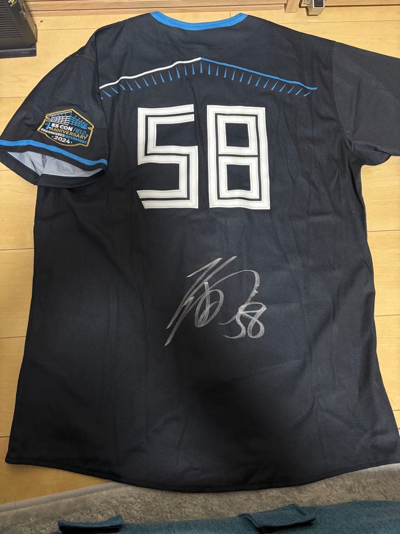 北海道日本ハムファイターズ 奈良間大己 ユニフォーム エスコン 1周年 XL