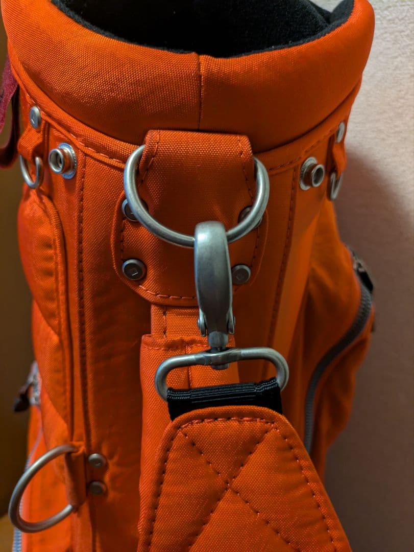 廃盤人気商品　オノフ キャディバッグ オレンジ色