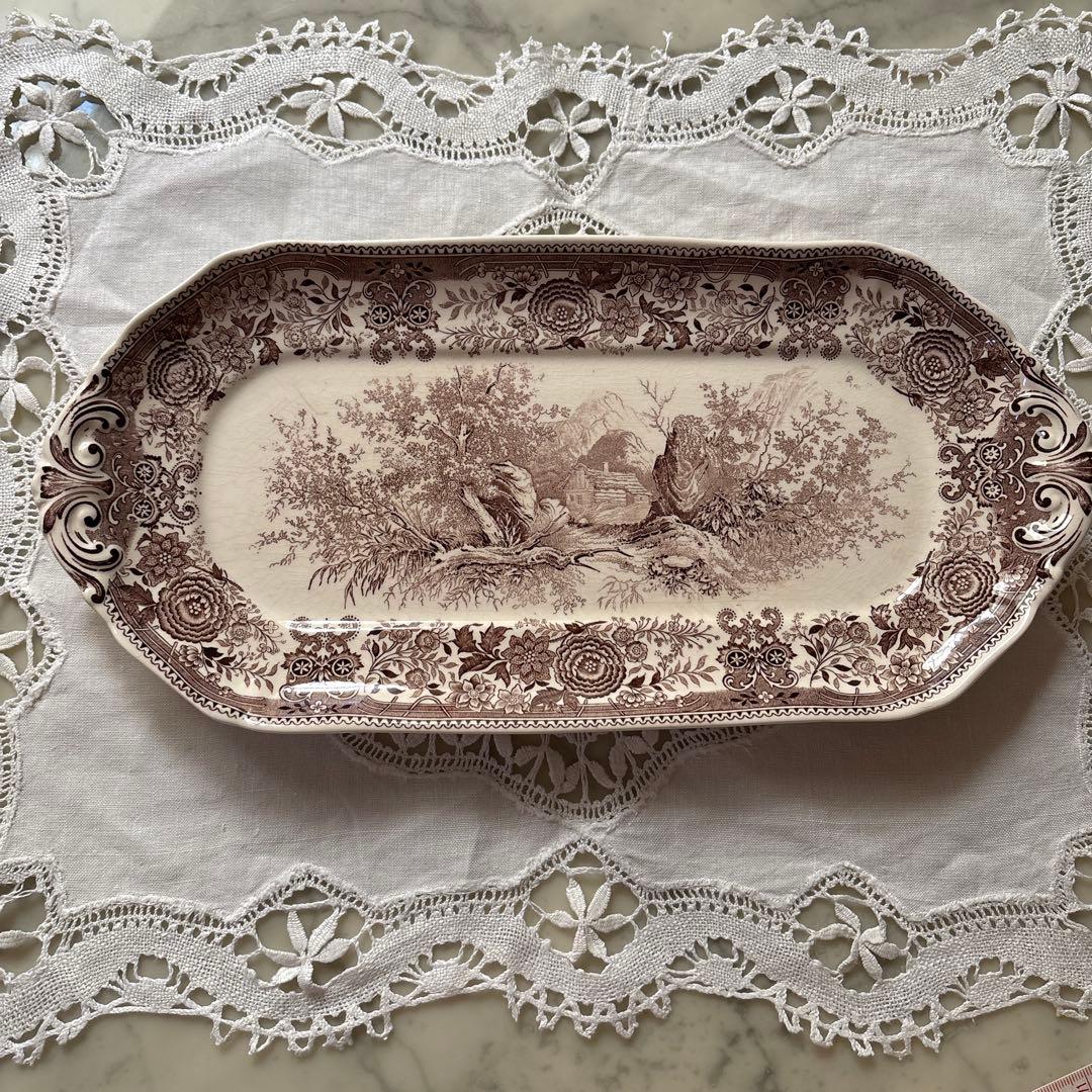 ドイツ　アンティーク　ヴィンテージ　ビレロイ&ボッホ　ケーキプレート　ブラウン