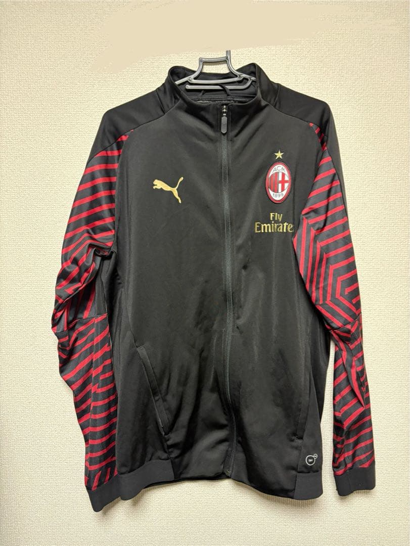 ACミラン Puma サッカージャージ ウェア　ユニフォーム　値下げ交渉可