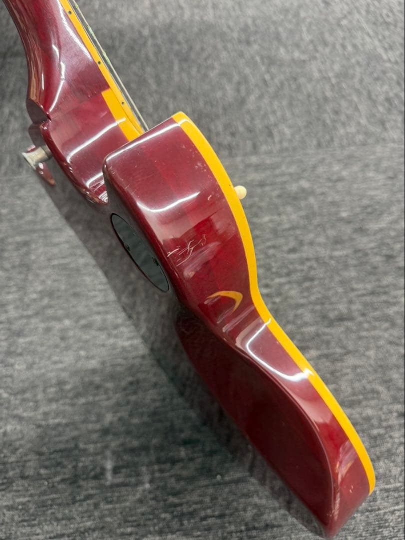 YAMAHA ヤマハ　SG700 エレキギター サンバースト