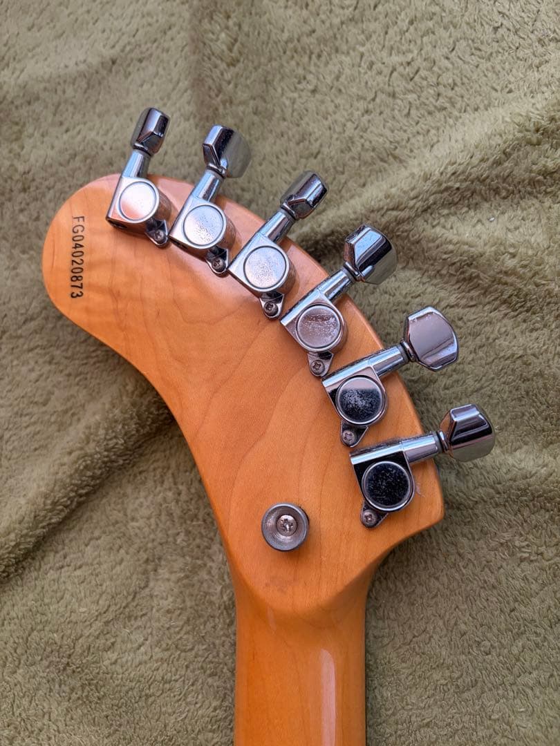 FERNANDES フェルナンデス zo-3 芸達者　サンバースト　ガリ有り