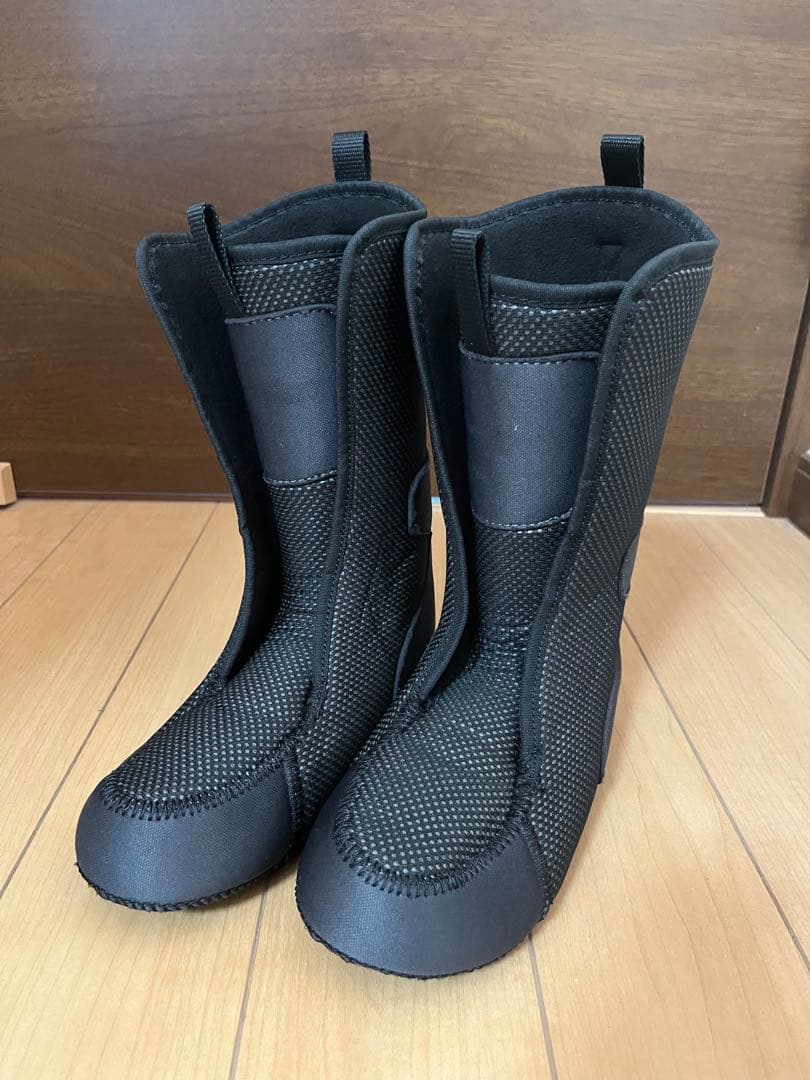 ディーラックス ラフダイヤモンド スノーボード ブーツ 22.0cm