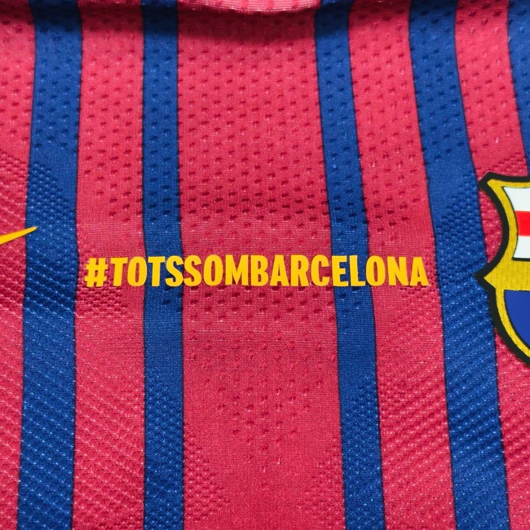 専用になります【入手困難】バルセロナ 2017 テロ犠牲者追悼ユニホーム ナイキ