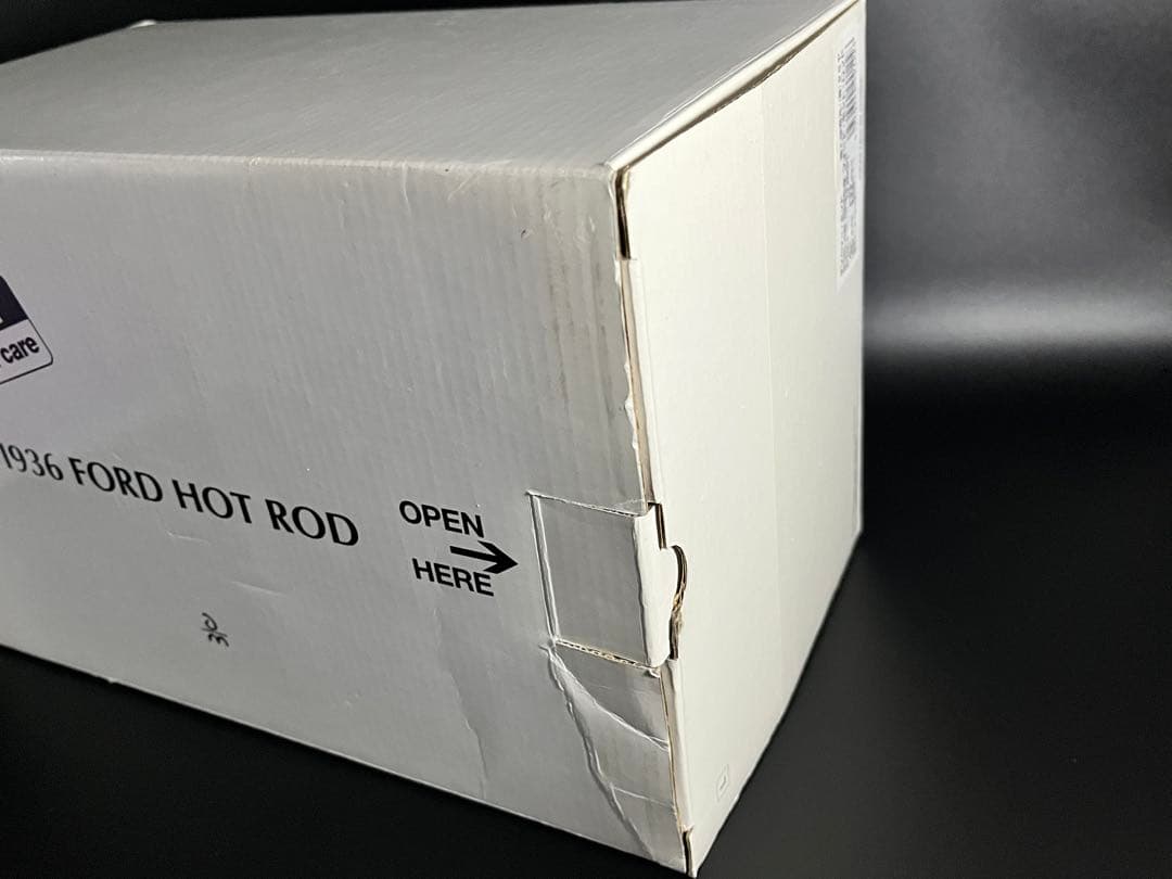 ダンバリーミント 1936 FORD HOT ROD 1/24