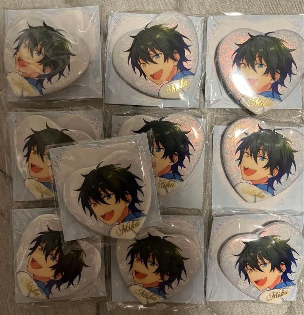 影片みか　中国　ハート缶バッチ