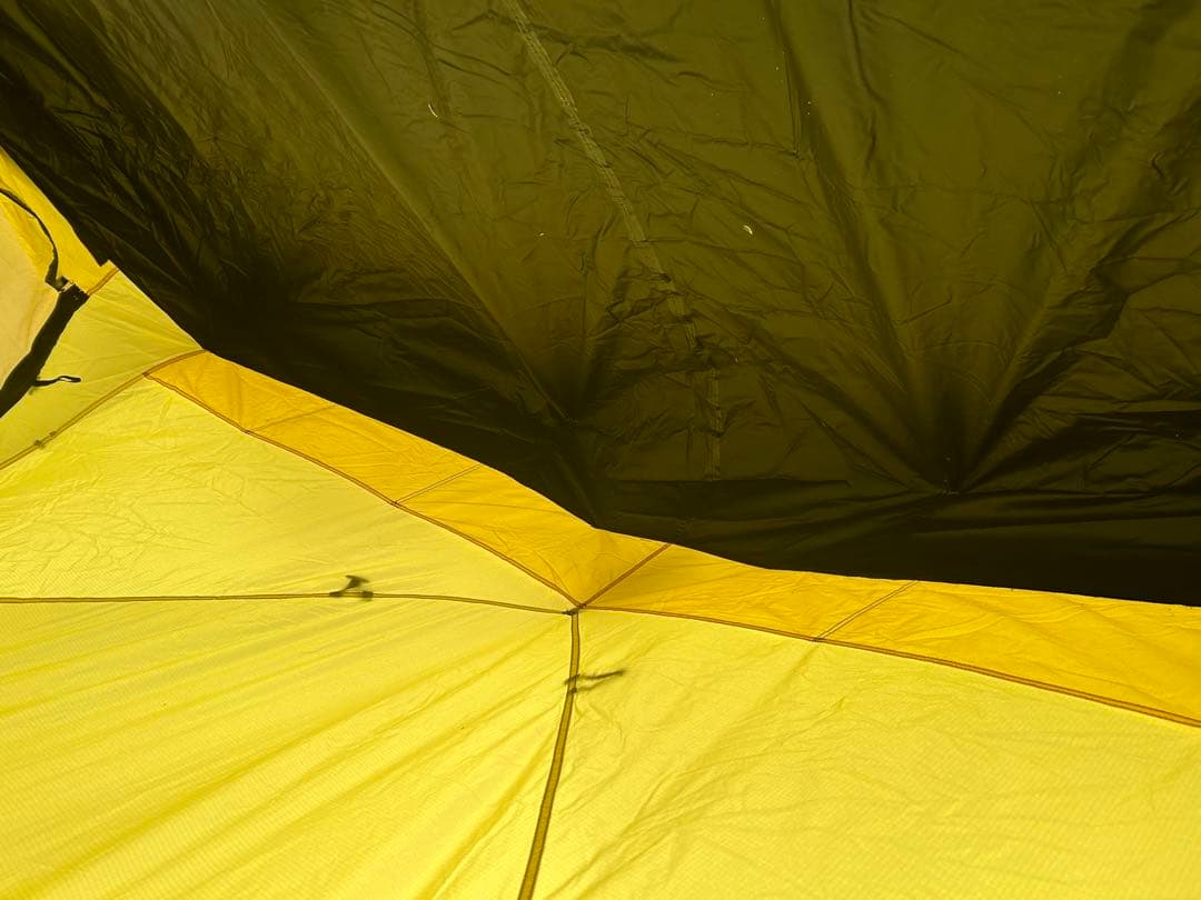 ヒルバーグ　サイタリスサンド　フットプリント付き