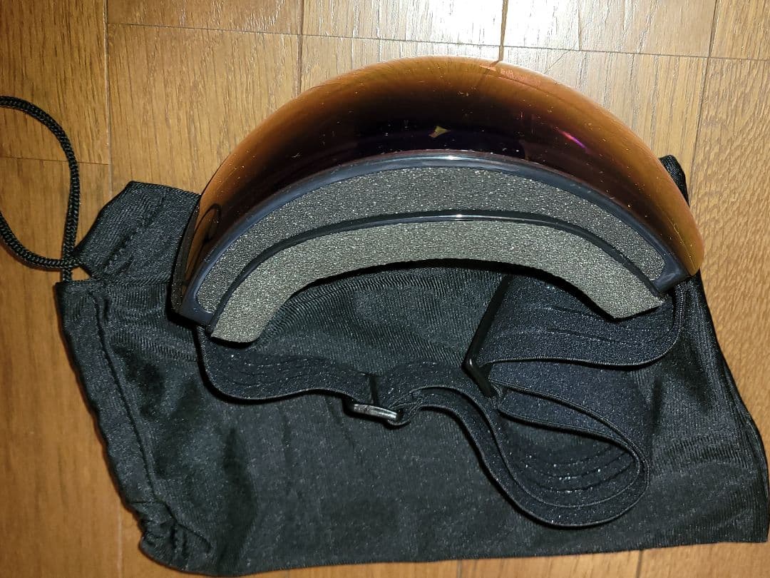 スキー·スノボー上下ウェア、ゴーグル、スキー手袋