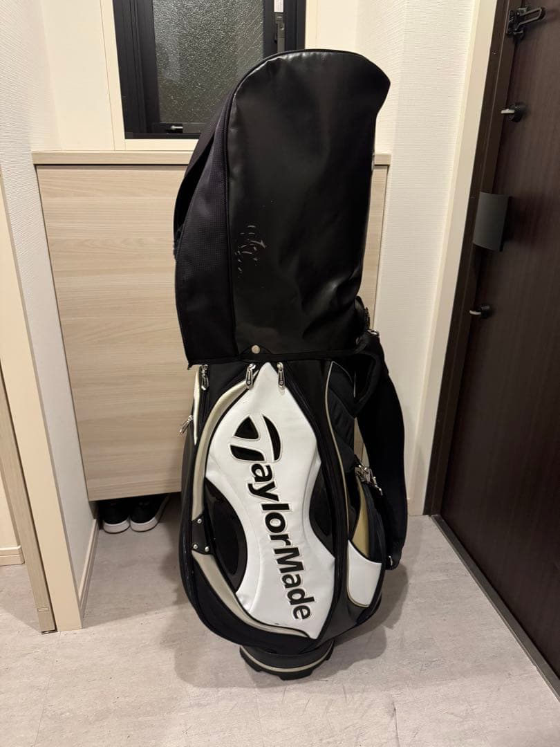 テーラーメイド　キャディバッグ　SY202