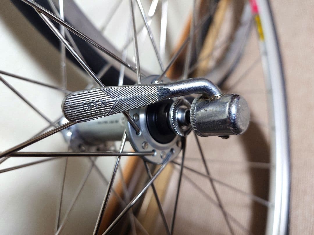 アラヤAR-713シマノ105(HB-5800)パナレーサー700×25c