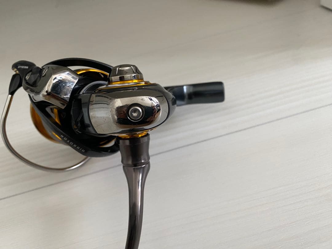 13セルテート　2510PE-H　ダイワ スピニングリール