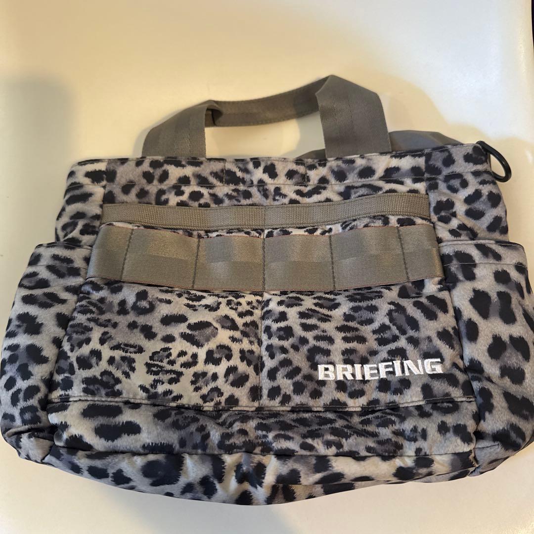 BRIEFING ヒョウ柄　カートバッグ