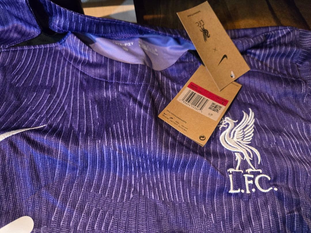 リバプール Nike 紫色 ジャージ2つセット