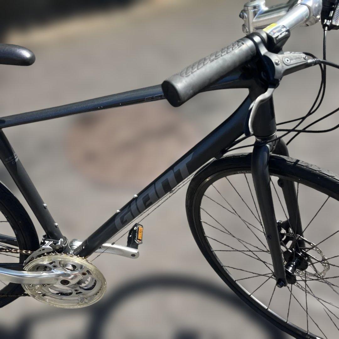 Giant エスケイプ ESCAPE R DISC ディスクブレーキマットグレー