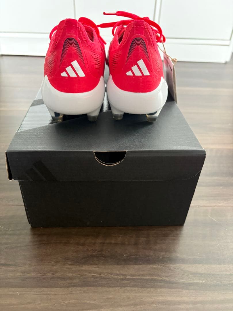 し*か様 1月4日22時削除adidas プレデターエリートAG 25.5