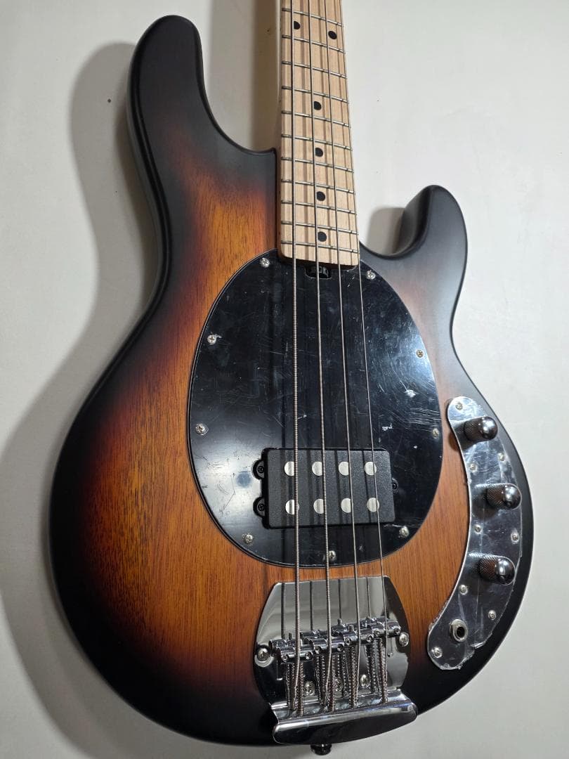 新品　保護シール有　Music Man SUB StingRay Ray4