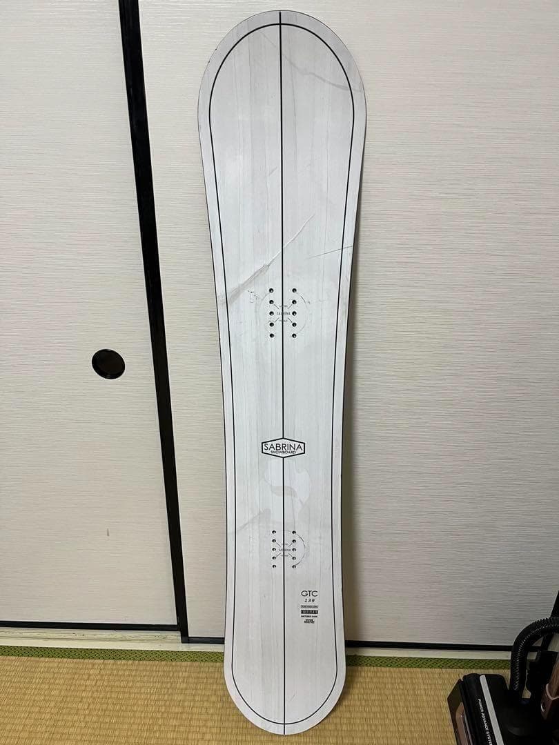 サブリナ　SABRINA 139cm スノボー　スノーボード　グラトリ