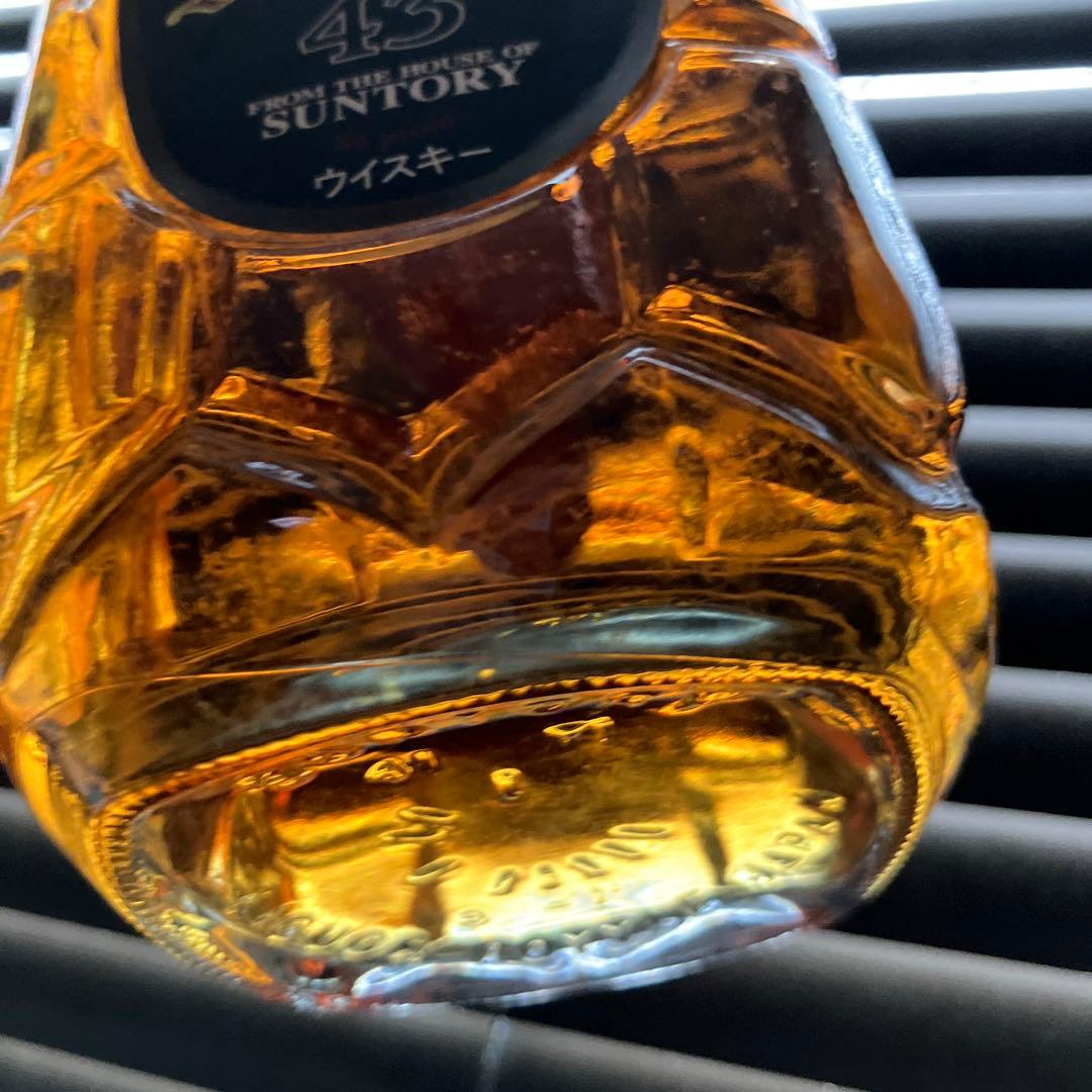 新品未開封　サントリーウイスキー角　黒700ml 送料込　古酒