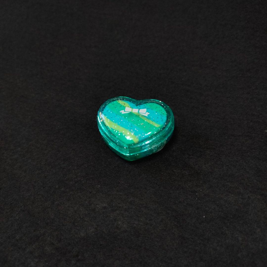 d*2様 ■ 昭和レトロ ハートのケースに入った消しゴム 緑色 SEIKA ■