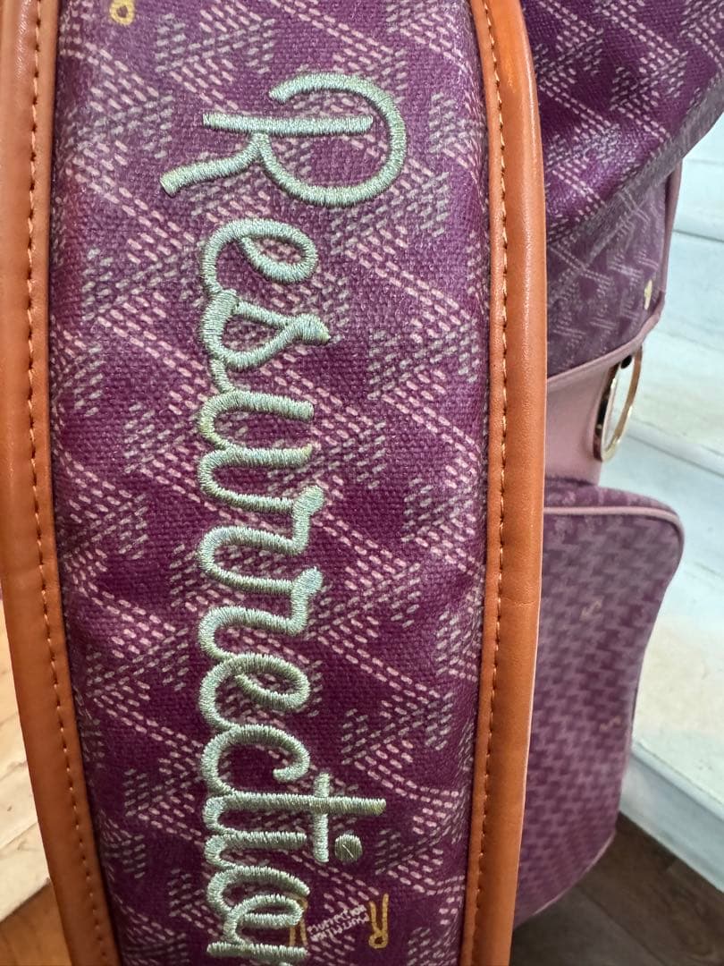 レザレクション　キャディバッグ　パープルピンク