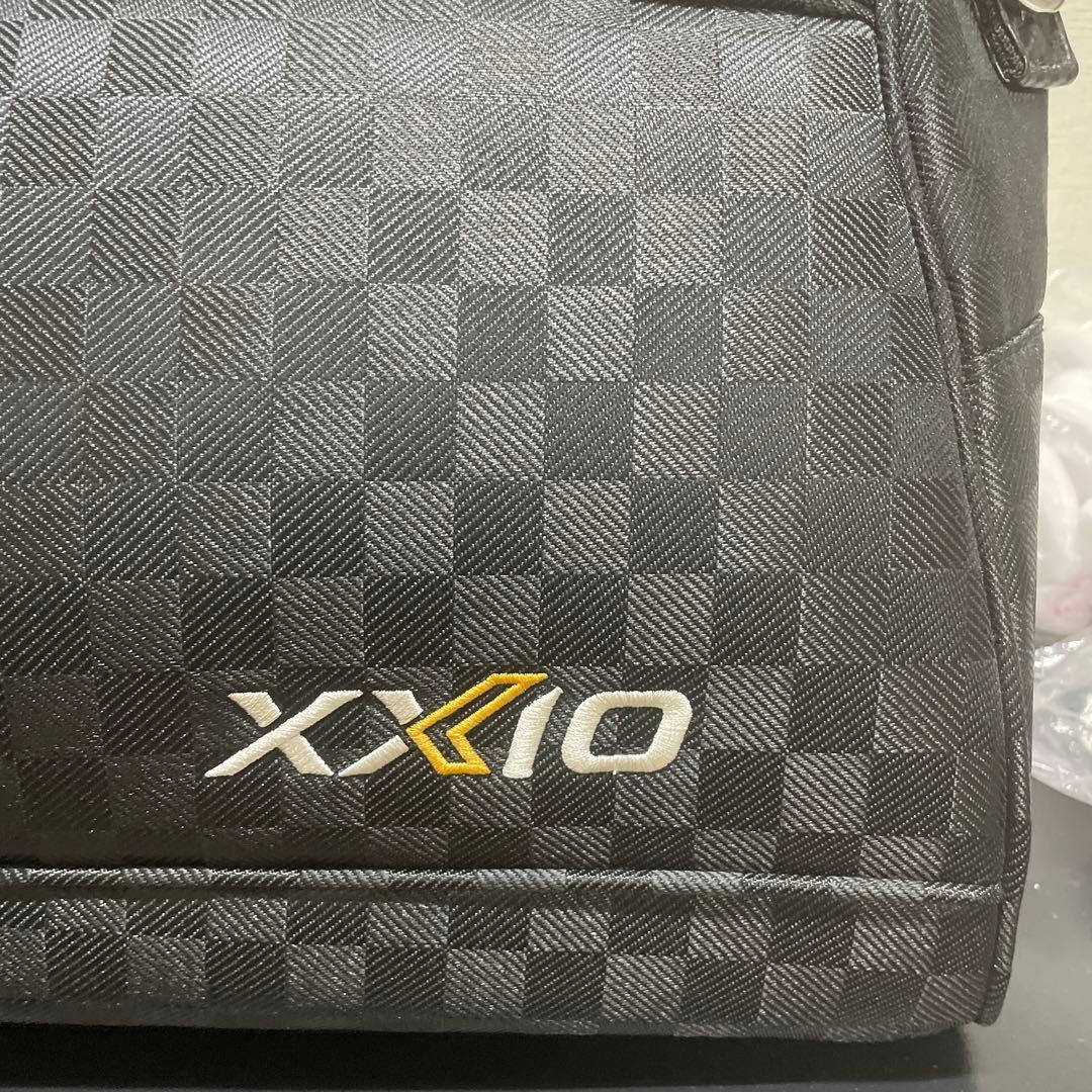 ゼクシオ　黒　ボストンバッグ　新品未使用