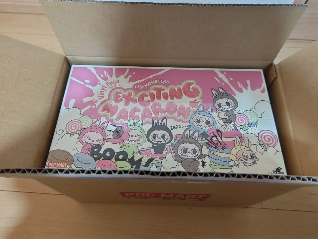 専用出品　　【正規品】ラブブ　 Exciting Macaron