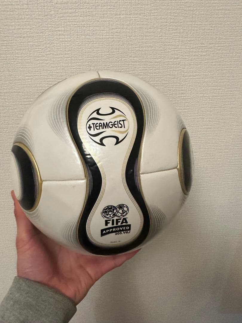 adidas チームガイスト サッカーボール サイズ5 2006年