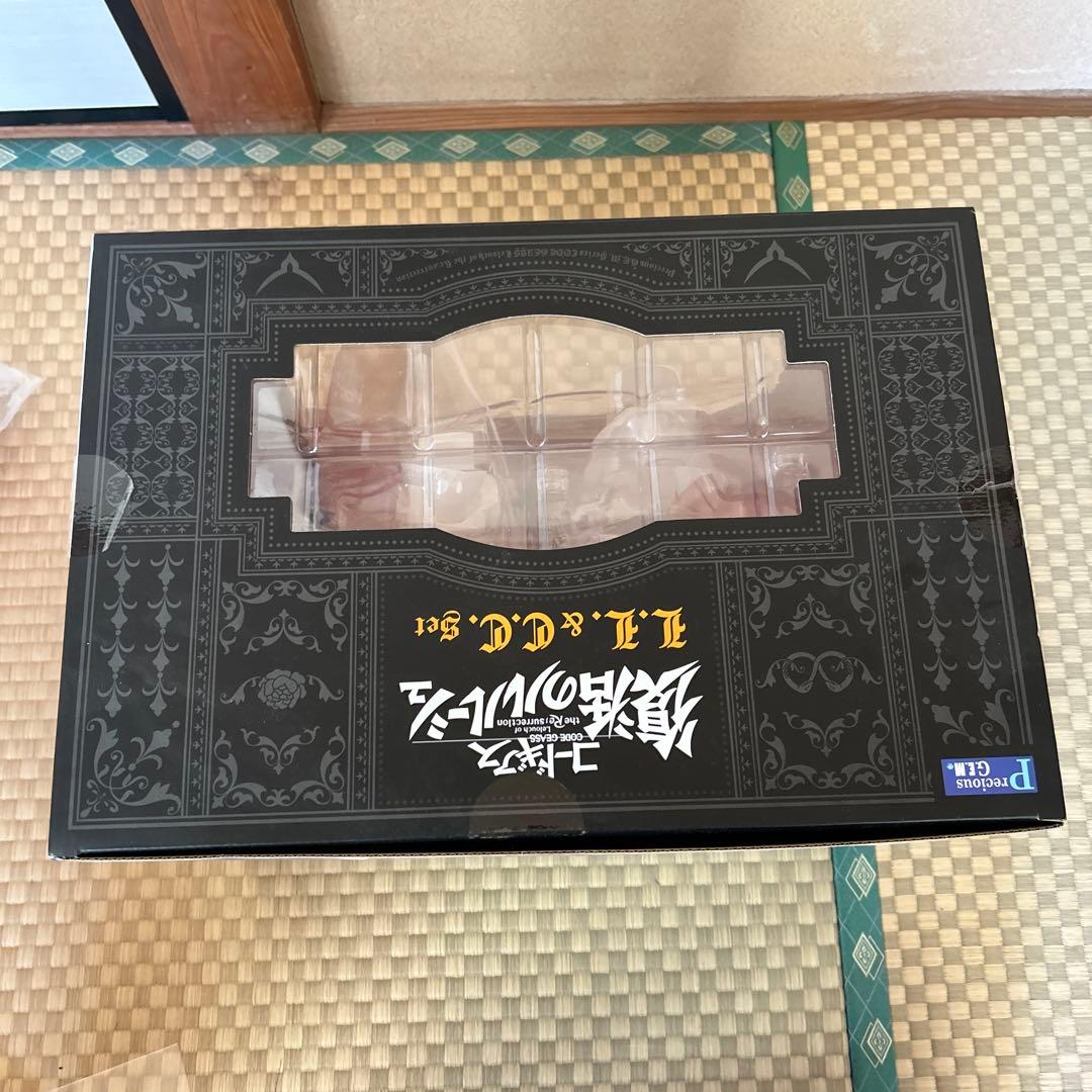 コードギアス　復活のルルーシュ　フィギュア　フィギュアケース付き