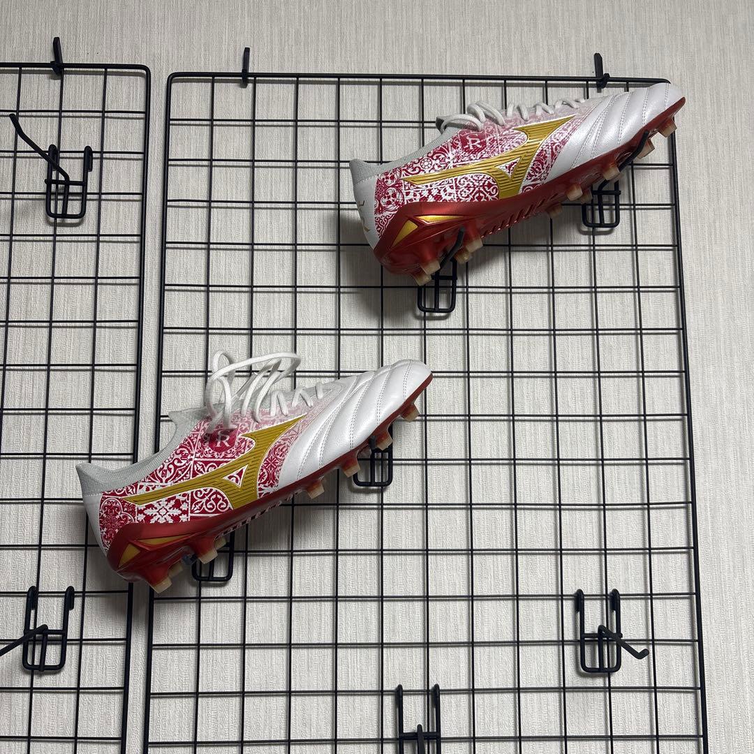 Mizuno サッカーシューズ スパイク ホワイト/レッド/ゴールド