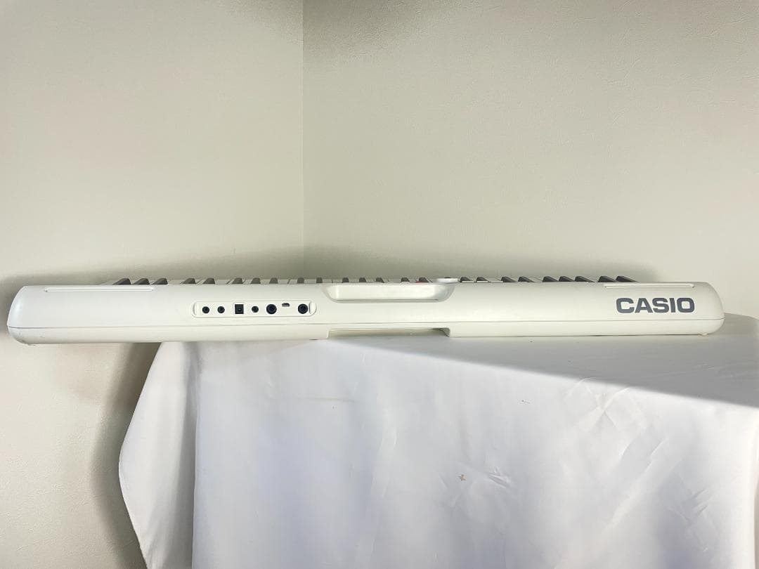 CASIO LK-320 光るナビゲーションキーボード