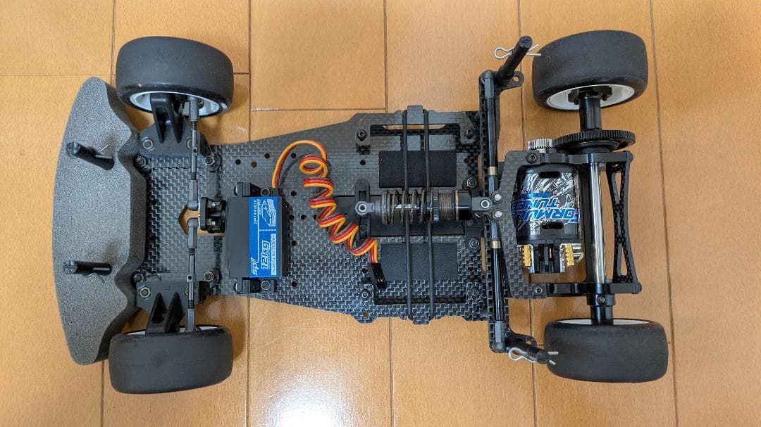 カワダ M300GT2Rシャーシキット おまけ付き