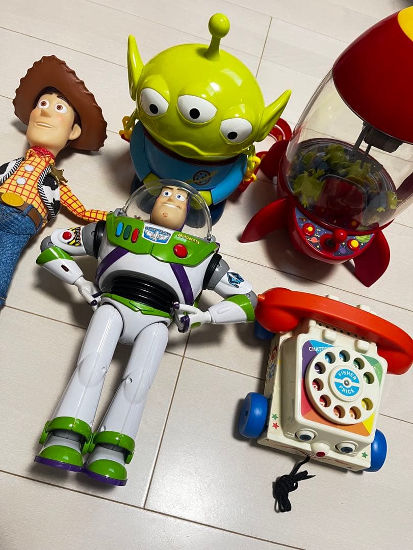 トイストーリー　まとめ売り　ウッディ　バズ　チャターフォン　クレーンゲーム