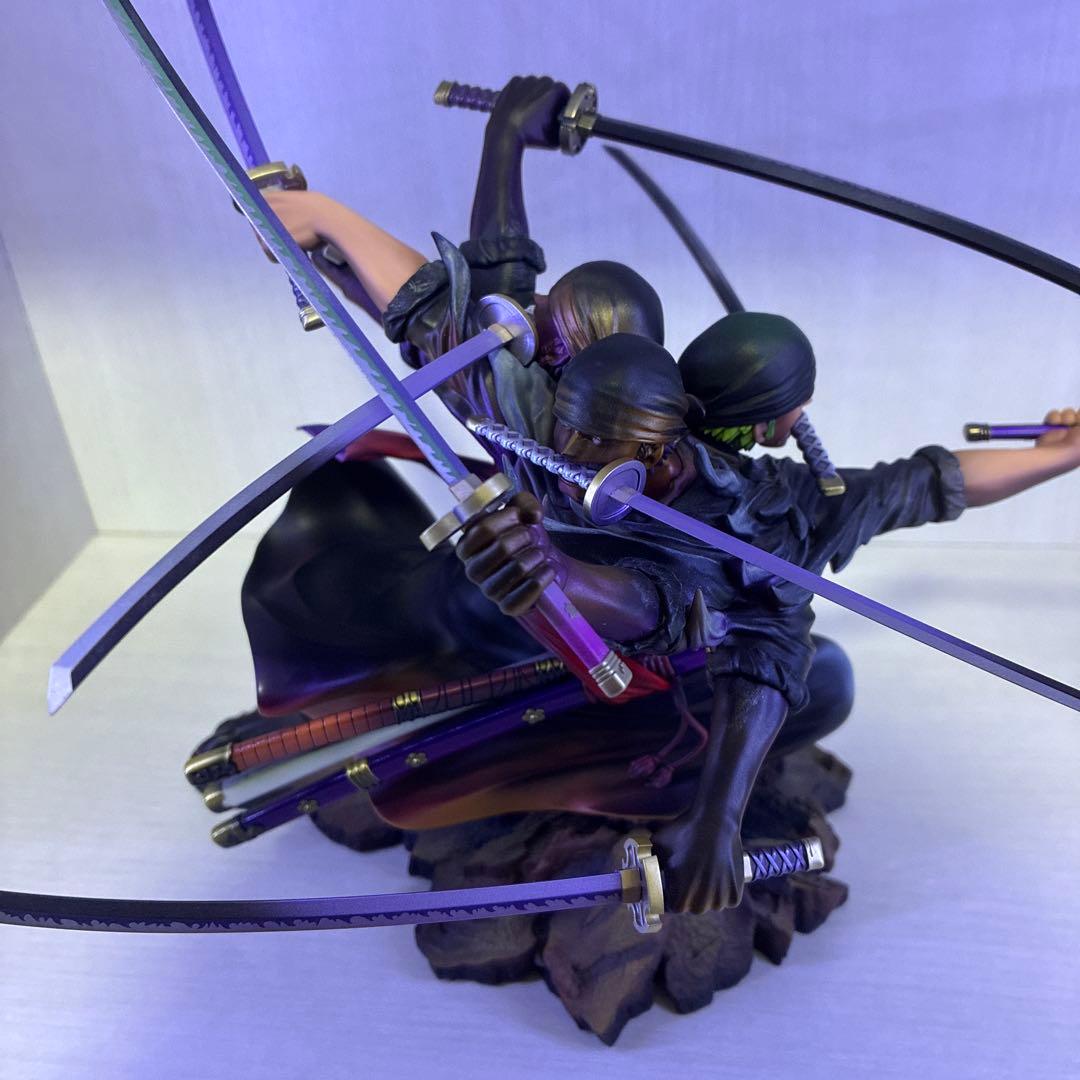 ロロノア・ゾロ Ver 鬼気九刀流 '阿修羅' フィギュア